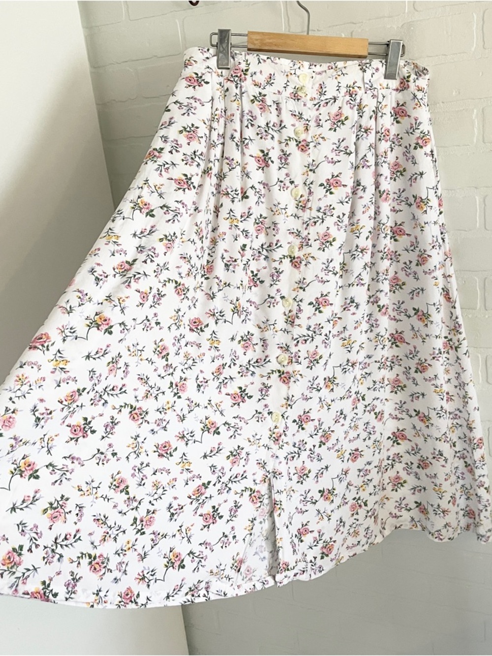 Vintage 90s Prairie Floral Button Front Midi Skirt Romantic 2 pockets Sz M/L - Picture 6 of 15